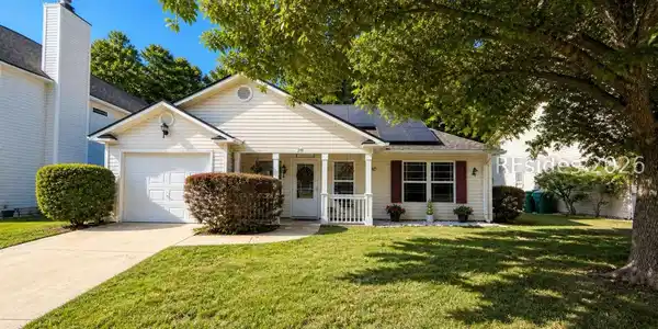 30 Broadland Circle