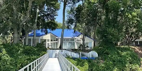 149 Sunset Boulevard