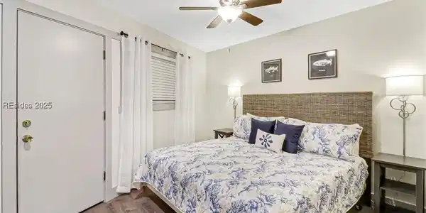 23 S Forest Beach