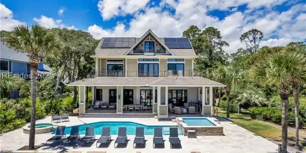 15 Grey Widgeon Road