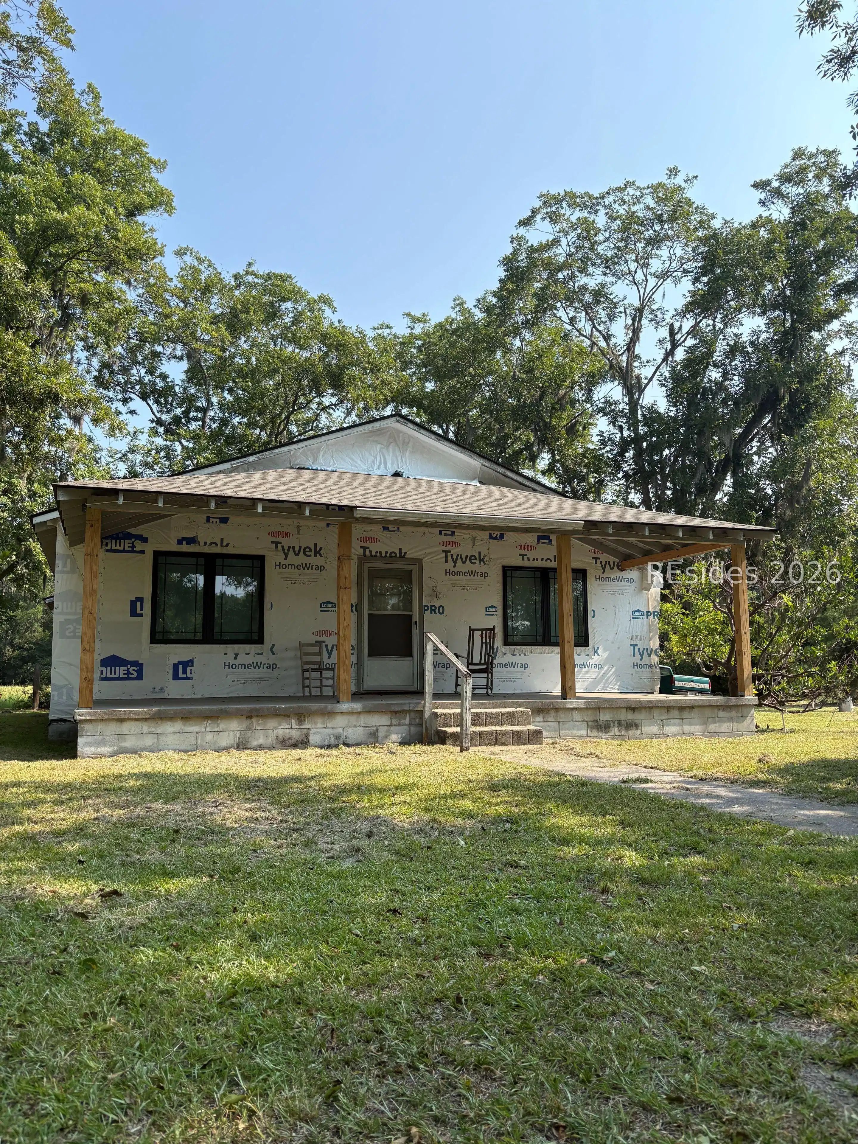 Image 1 Image 1