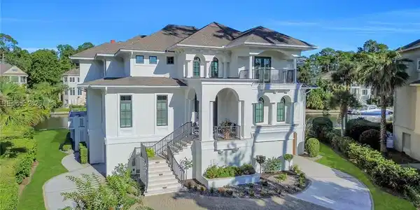 24 Knightsbridge Lane