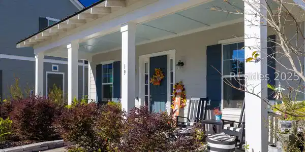 19 Anchor Bend