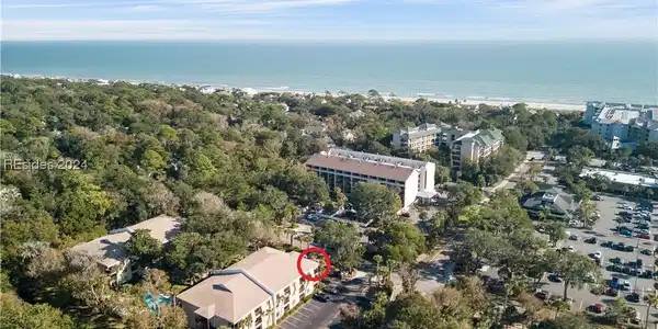 21 Lagoon Road