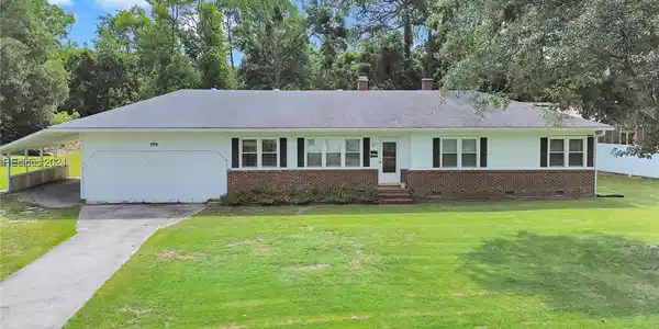 112 Pine Cove Street