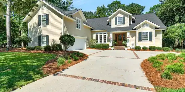 104 Hampton Hall Boulevard