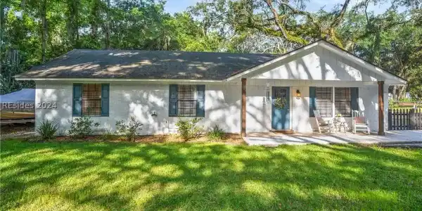 1110 Coleman Lane