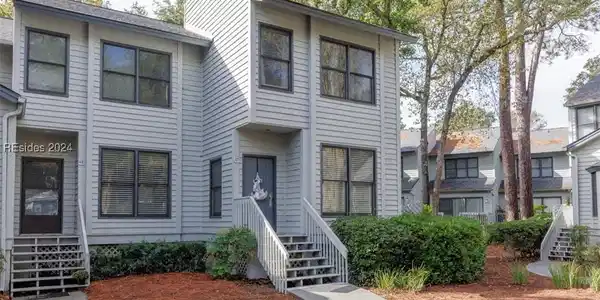 19 Lemoyne Avenue