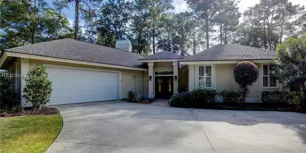 5 Brewton Court