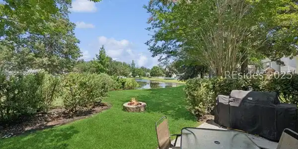 12 Elloree Way