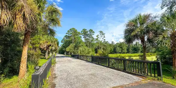 263 Oakridge Lane