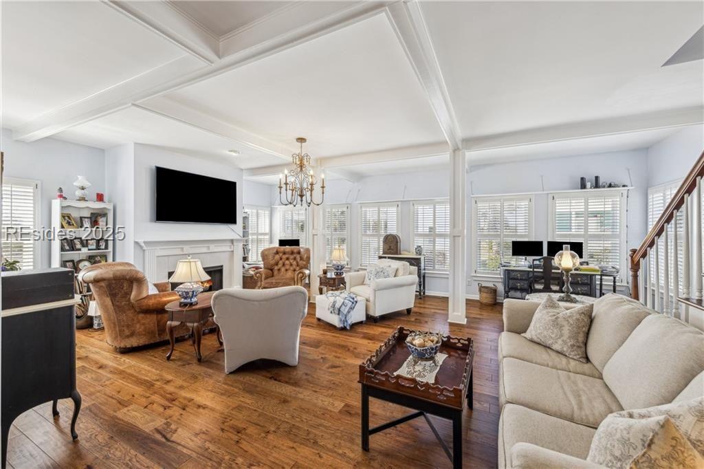 Image 4: Living Room, Coffered Vaulted Ceilings