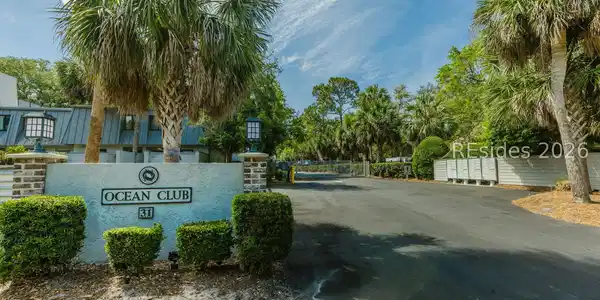 31 S Forest Beach