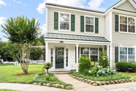468 Gardners Lane