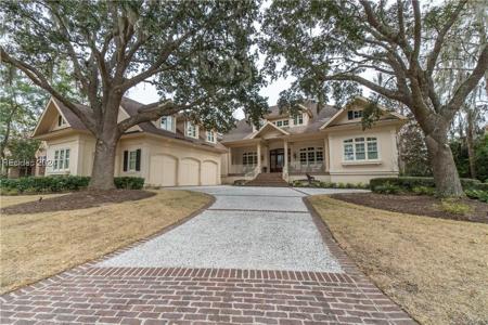 43 Lexington Drive