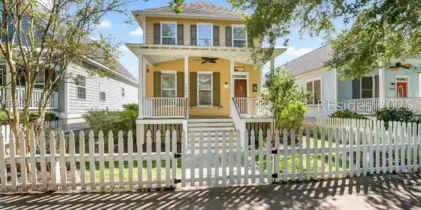 1005 9th Street