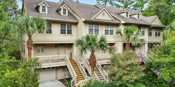 10 Quartermaster Lane