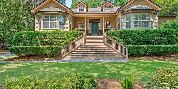 10 Saint Johns Place