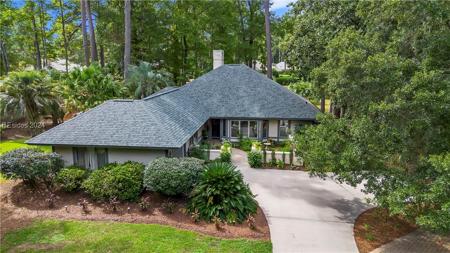 3 Cygnet Court