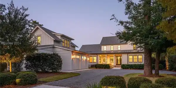 218 Davies Road