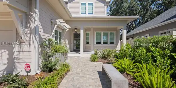 5 Princeton Circle