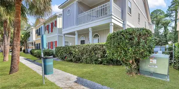 42 Cassandra Lane