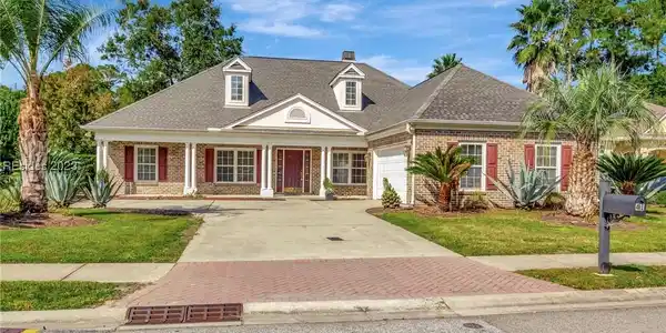 41 Crossings Blvd