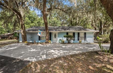 7 Ashley Drive