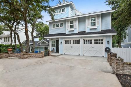 62 Dune Lane