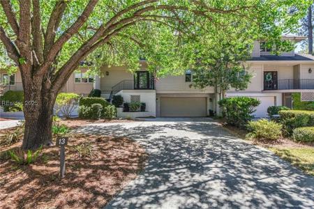13 Pine Island Court