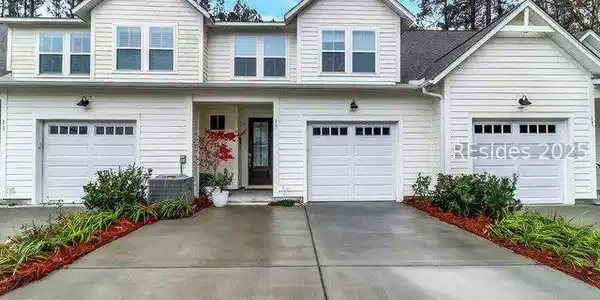 15 Marlowe Way
