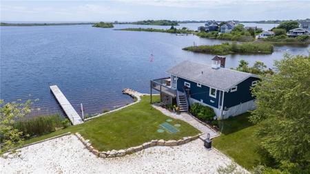 26 Gull Road