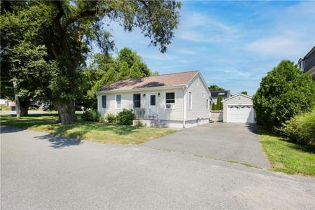 43 Parker Avenue
