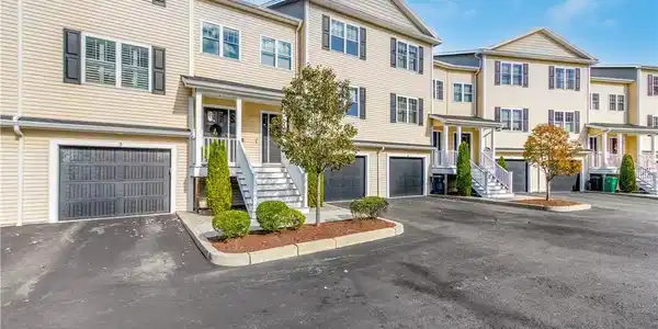 3800 Post Road