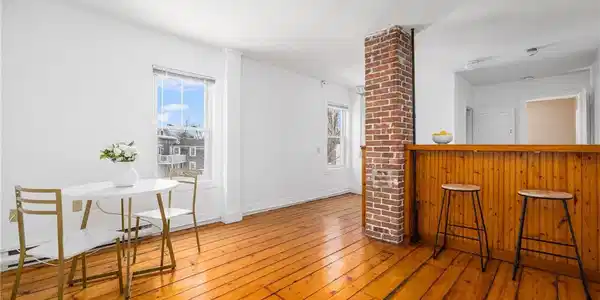 14 Brinley Street