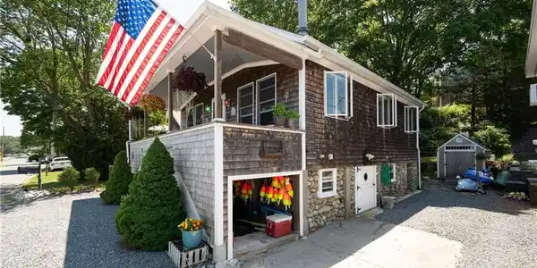 22 Harrison Street