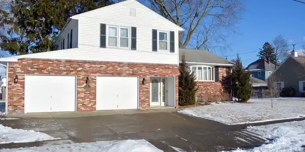 11 Hollow Ridge Road