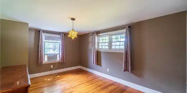Image 4: bedroom 1