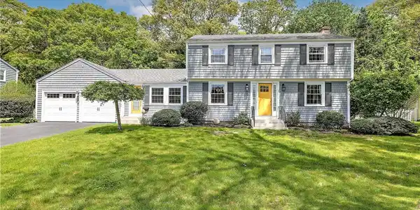 15 LAFAYETTE Road