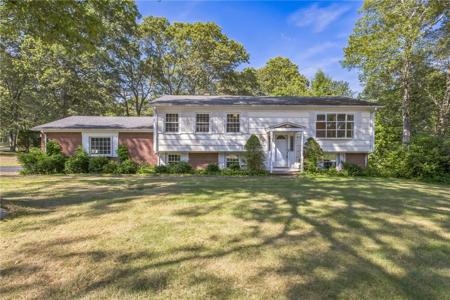 51 Whitman Drive