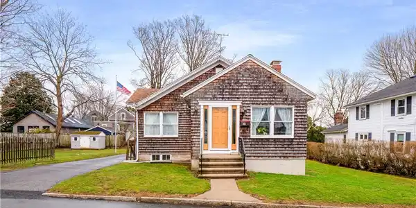 18 Ledyard Street