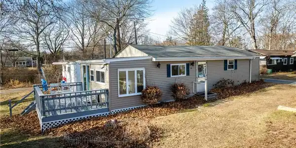 46 E Andrew Comstock Road