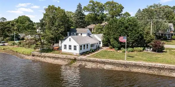 166 New Meadow Road