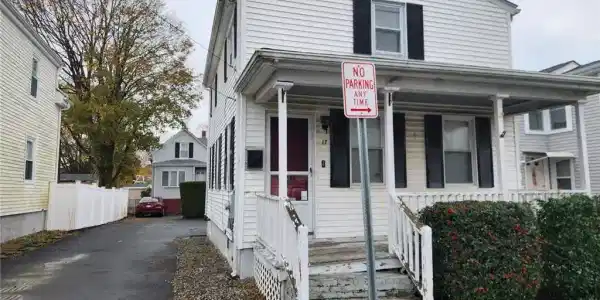 17 Rock Street