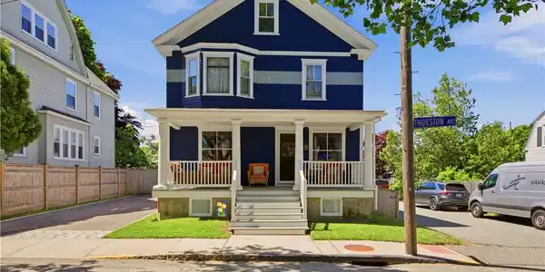 24 Thurston Avenue
