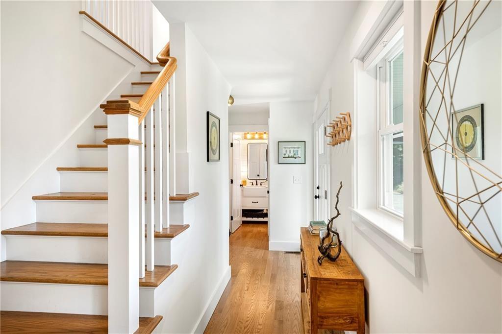 Image 4: Similar Staircase build from builder w hardwoods a