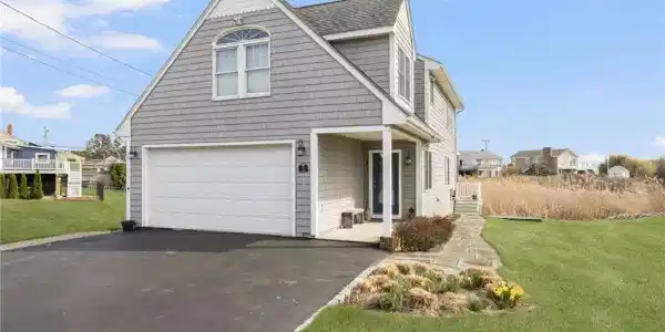 18 STARFISH Drive