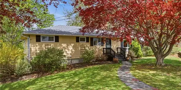 24 Harbor View Road