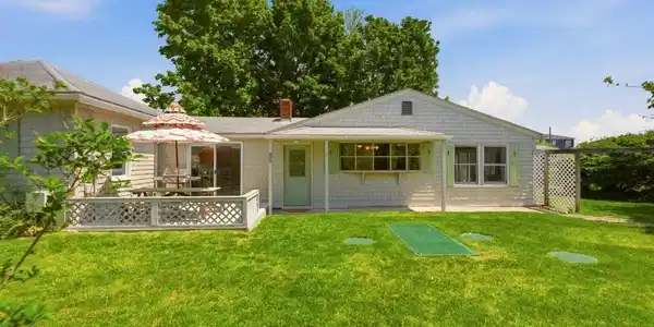 85 Highland Avenue