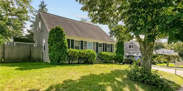 62 Beachmount Avenue